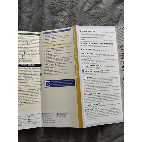 RARE Universal Studios 2 Park Guide Map 2023 - LAST UNIVERSAL MAPS EVER PRINTED - Picture 6 of 13